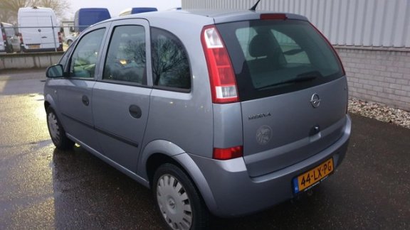 Opel Meriva - 1.6-16V Essentia - 1