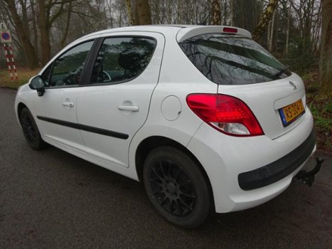 Peugeot 207 - XR 1.4 5 deurs - 1