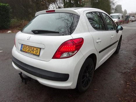 Peugeot 207 - XR 1.4 5 deurs - 1