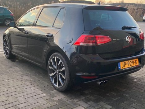 Volkswagen Golf - 2.0 TDI Highline - 1