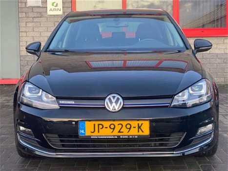 Volkswagen Golf - 2.0 TDI Highline - 1