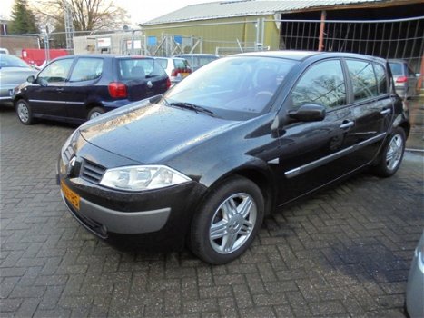 Renault Mégane - 1.6-16V Expression Comfort - 1