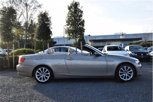 BMW 3-serie Cabrio - 320i High Executive Automaat Xenon NL Auto Leder - 1