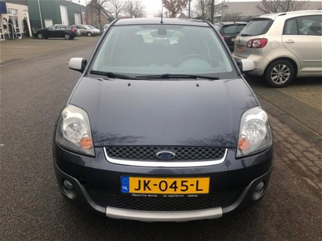 Ford Fiesta - 1.4-16v cross - 1