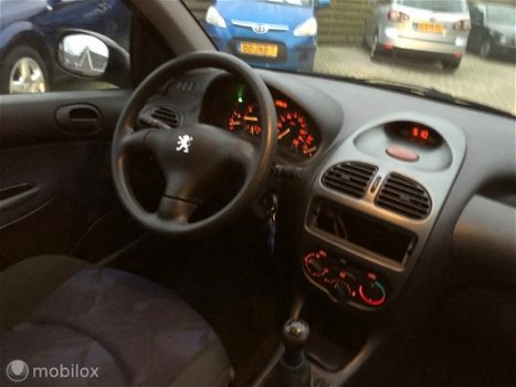 Peugeot 206 - 1.4 XS , Inclusief, beurt, distributie en banden - 1