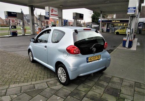 Toyota Aygo - 1.0-12V /mooie en zuinig/stuurbekrachtiging/nap+apk 30-12-2020 - 1