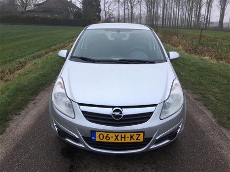 Opel Corsa - 1.2-16V Business met airco en nap - 1