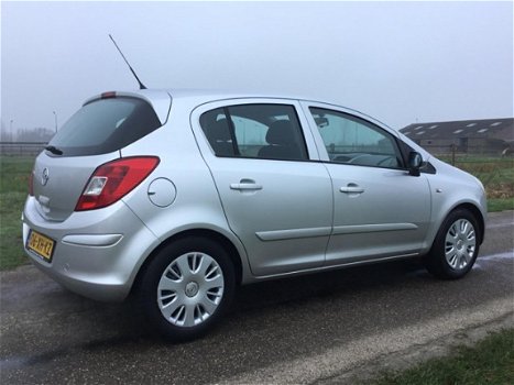 Opel Corsa - 1.2-16V Business met airco en nap - 1