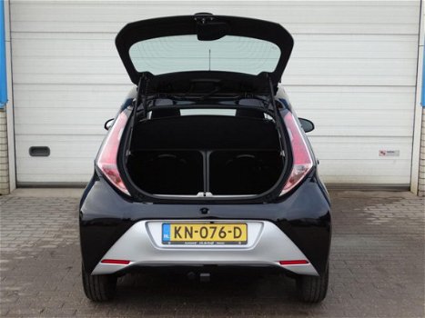 Toyota Aygo - 1.0 VVT-i x-wave Airco | Vouwdak | Trekh - 1