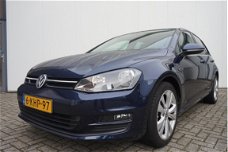 Volkswagen Golf - 1.2 TSI 85pk Trendline | Navigatie | Airco | Bluetooth