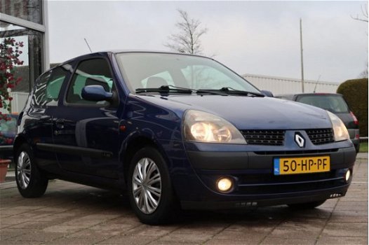 Renault Clio - 1.4-16V Expression Automaat / 175.977 km / 2001 - 1