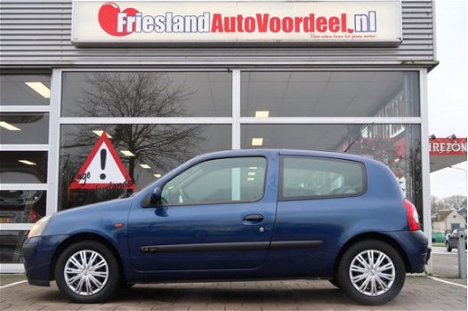 Renault Clio - 1.4-16V Expression Automaat / 175.977 km / 2001 - 1