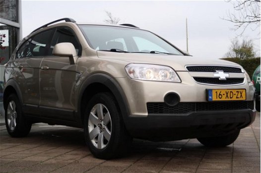 Chevrolet Captiva - 2.4i Class 7 pers / 133.420 km / Trekhaak / 4x4 / 2007 - 1