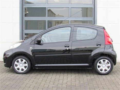 Peugeot 107 - 1.0-12V XS 5-deurs Navi Airco - 1