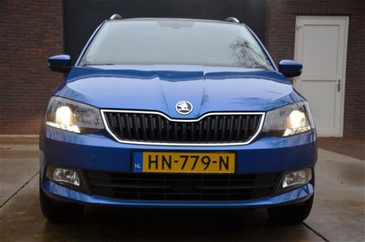 Skoda Fabia Combi - 1.2 TSI Edition Navi/Ecc/Pdc/Cr-Controle/Panoramadak - 1