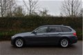 BMW 3-serie Touring - 2.0D | LEDER | NAVI | PANO - 1 - Thumbnail