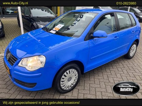 Volkswagen Polo - 1.2-12V Trendline - 1