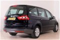 Ford Galaxy - 2.0i 16V 7-PERS. GHIA LEDER PANORAMADAK ECC PDC CRUISE CD LMV16 DEALERONDERHOUDEN NL-A - 1 - Thumbnail