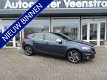 Volvo V40 - 2.0 D4 R-Design Business 50 procent deal 5.475, - ACTIE Xenon / Harman-Kardon / Leer / E - 1 - Thumbnail