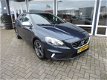 Volvo V40 - 2.0 D4 R-Design Business 50 procent deal 5.475, - ACTIE Xenon / Harman-Kardon / Leer / E - 1 - Thumbnail