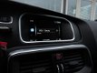 Volvo V40 - 2.0 D4 R-Design Business 50 procent deal 5.475, - ACTIE Xenon / Harman-Kardon / Leer / E - 1 - Thumbnail