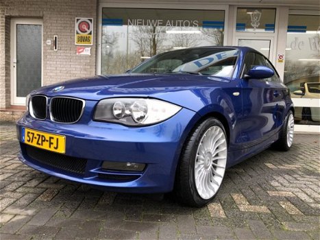 BMW 1-serie Coupé - 120d High Executive in nederland dealer geleverde auto 18 inch L.M - 1