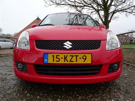 Suzuki Swift - 1.3 Base | Airco + Navi nu € 2.975, - Nieuwe APK - 1