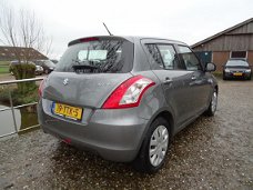 Suzuki Swift - 1.2 Comfort EASSS | Airco + Cruise nu € 6.250, - Nieuwe APK