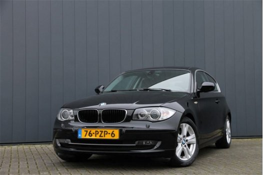 BMW 1-serie - 118i EffDyn. Ed. Business Line Ultimate Edition / NAVI / LEDER / SPORTSTOELEN - 1