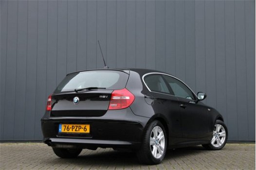 BMW 1-serie - 118i EffDyn. Ed. Business Line Ultimate Edition / NAVI / LEDER / SPORTSTOELEN - 1