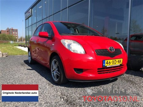 Toyota Yaris - 1.3 VVTi Sol Sport nwe koppeling Airco LMV - 1