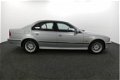 BMW 5-serie - 540i Executive LEDER/NAVI/MEMORY/STOELVERWARMING/LMV/V8/YOUNGTIMER/UNIEK - 1 - Thumbnail