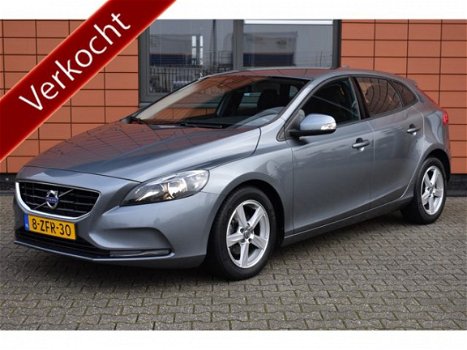 Volvo V40 - 1.6 D2 Momentum Business - 1