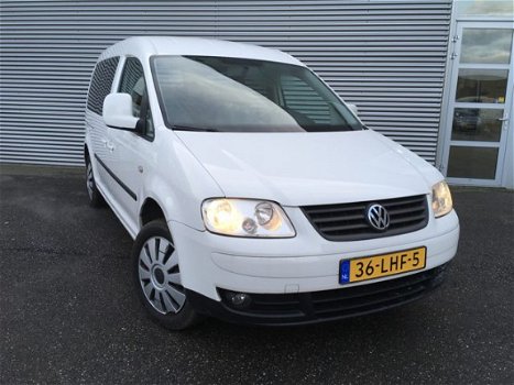 Volkswagen Caddy Maxi - 2.0 EcoFuel/Benzine 6p. Roelstoelvervoer/ knielsysteem (incl. BTW) rollstuhl - 1