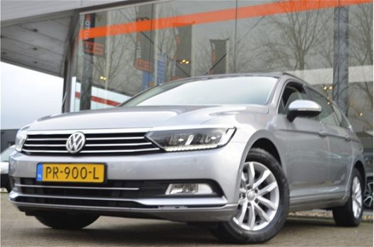 Volkswagen Passat Variant - 1.6 TDI Aut. Euro 6, Executive, NL Auto, Facelift, Discover Pro Navi, DA - 1