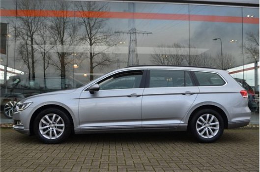 Volkswagen Passat Variant - 1.6 TDI Aut. Euro 6, Executive, NL Auto, Facelift, Discover Pro Navi, DA - 1