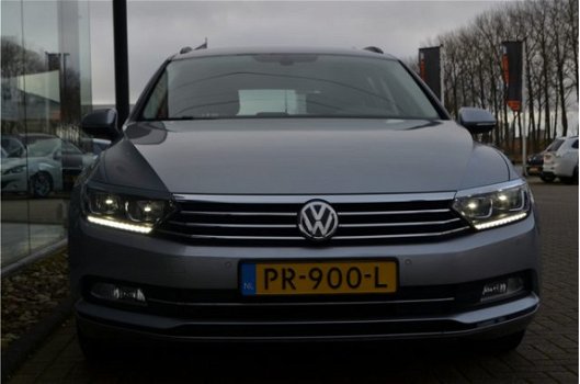 Volkswagen Passat Variant - 1.6 TDI Aut. Euro 6, Executive, NL Auto, Facelift, Discover Pro Navi, DA - 1