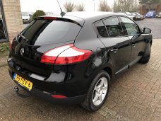 Renault Mégane - 5DRS 1.4 TCe Parisienne Navigatie / Trekhaak