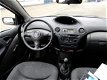 Toyota Yaris - 1.0 VVT-i Terra Bluetooth | Zuinig-betrouwbaar - 1 - Thumbnail