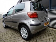 Toyota Yaris - 1.0 VVT-i Terra Bluetooth | Zuinig-betrouwbaar