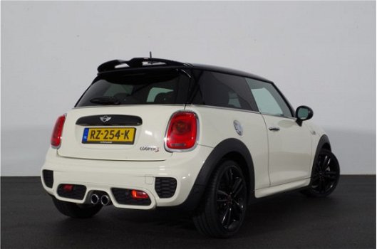 Mini Mini Cooper - 2.0 S 192PK Chili Serious Business > John Works. Panorama schuif/kantel - 1