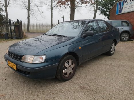 Toyota Carina E - 2.OI AUTOMAAT - 1