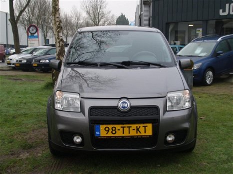 Fiat Panda - 1.4 16V Sport 100 HP * airco * weinig km's - 1