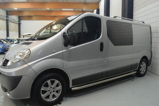 Renault Trafic - 2.5 dCi L2H1 // AIRCO // CRUISE // GEREVISEERDE BAK // - 1