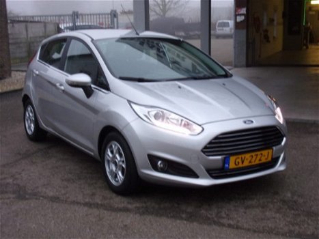 Ford Fiesta - 1.5 TDCI TITANIUM ECC NAVI IN NIEUWSTAAT - 1