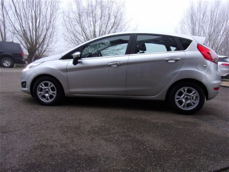 Ford Fiesta - 1.5 TDCI TITANIUM ECC NAVI IN NIEUWSTAAT - 1