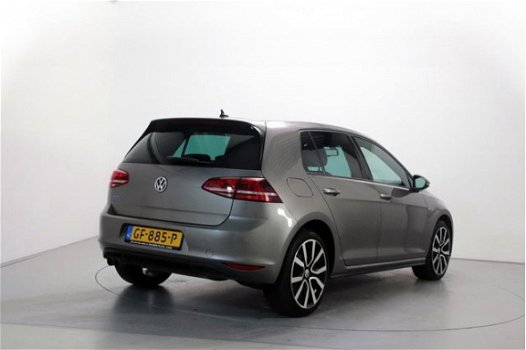 Volkswagen Golf - 1.4 TSI 204pk GTE DSG Navigatie LED Climate Control Sportstuur - 1