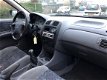 Mazda 323 Fastbreak - 1.5i GLX 1999 Airco Trekhaak NAP 1 jaar APK - 1 - Thumbnail