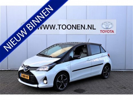 Toyota Yaris - 1.5 Hybrid Dynamic Bi-Tone - 1