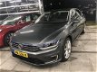 Volkswagen Passat - 1.4 TSI GTE Highline - active info - panoramadak - 1 - Thumbnail